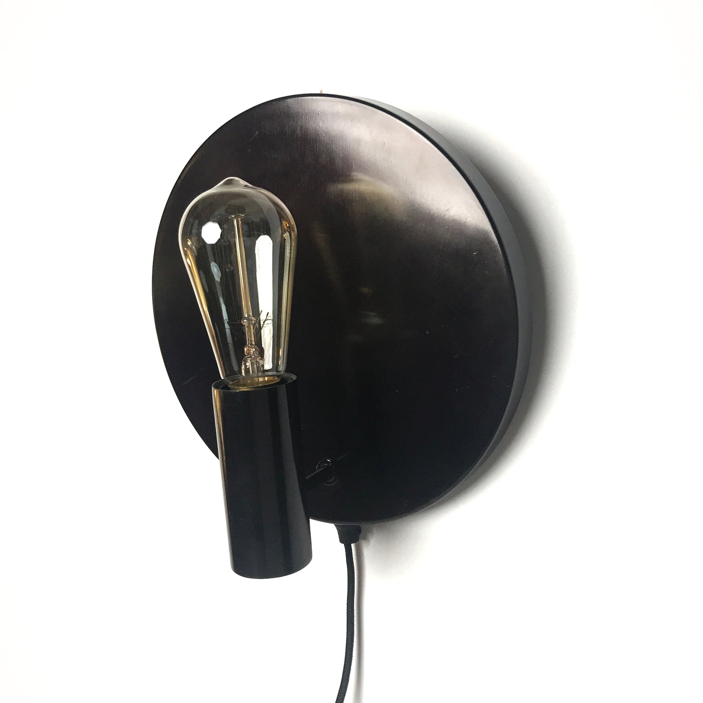 Luna Wall Lamp