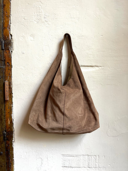 the lisboa bag | suede