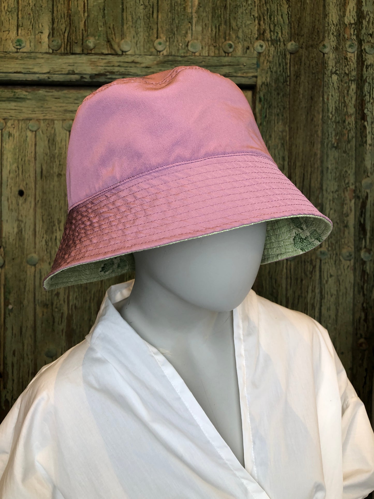 Reversible Bucket Hat | Green-to-Lilac